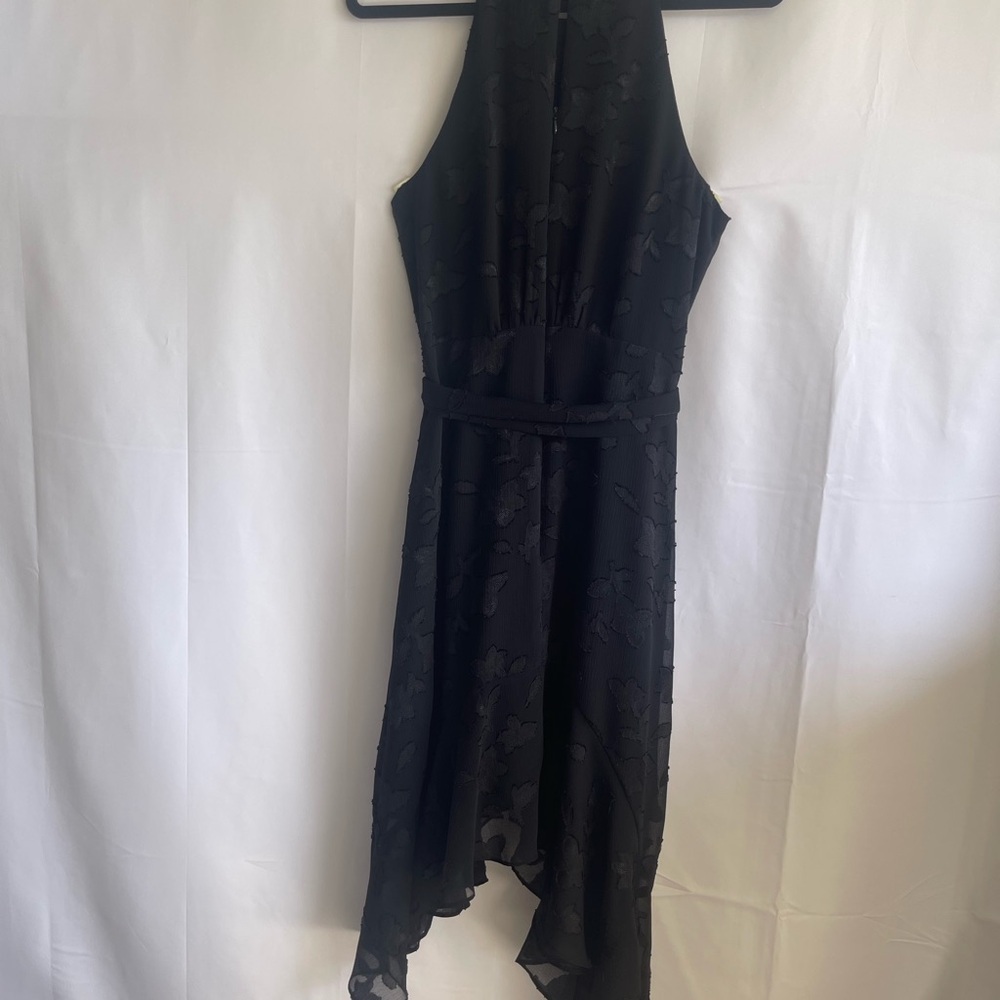 CeCe Black Asymmetrical Floral Tie-Waist Dress - Picture 4 of 6